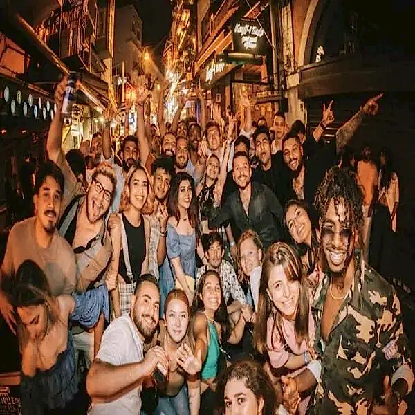 Istanbul Party Pub Crawls Group